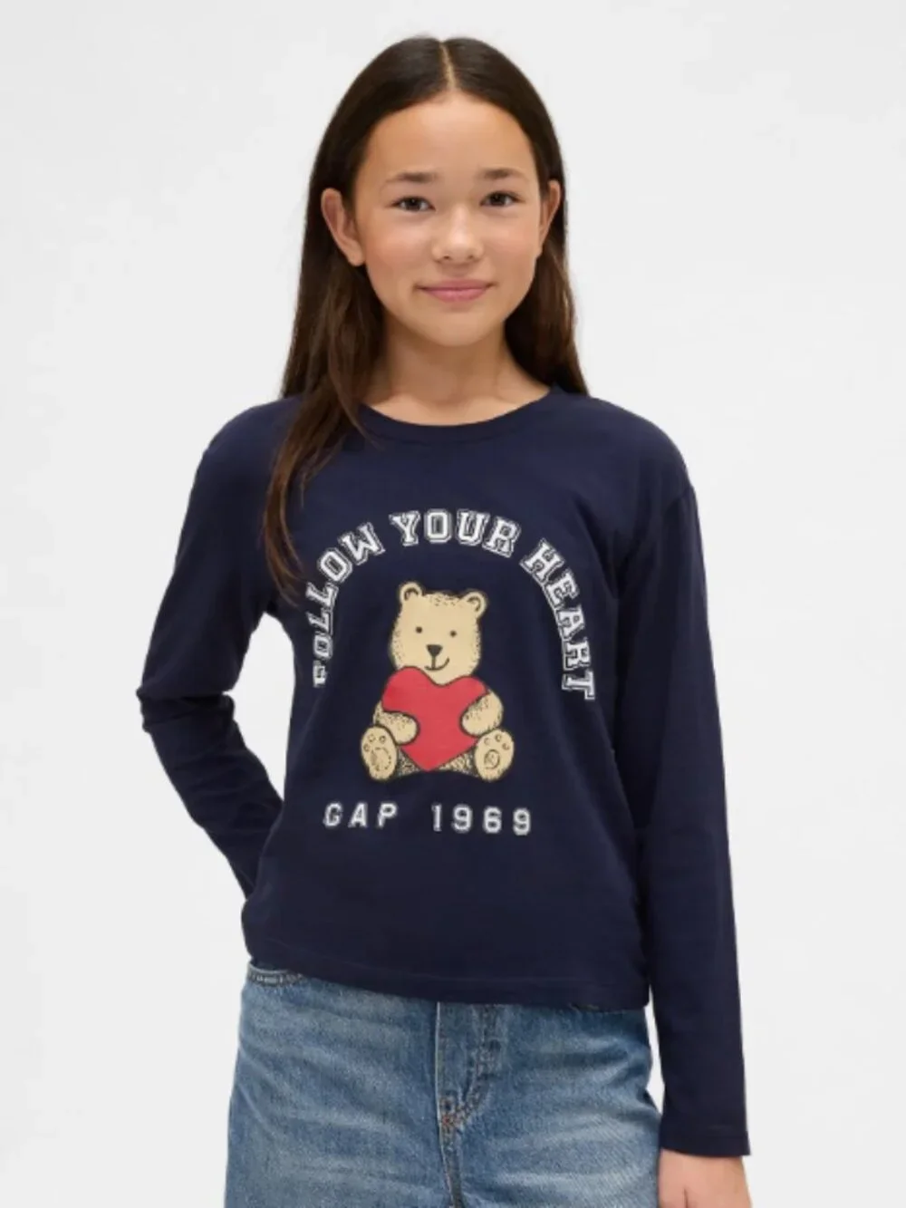 GAP Kids Relaxed Graphic T-Shirt navy blue Brannan bear XS 4-5 heart NWT